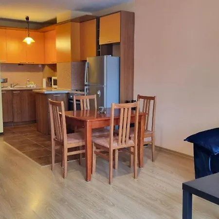 орхид хилс Apartman