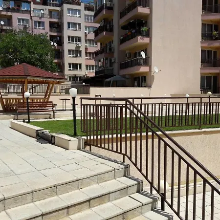 Apartment Апартамент Орхид Хилс